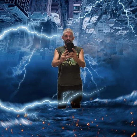 Meet your Posher, James - Picture 1 of 1